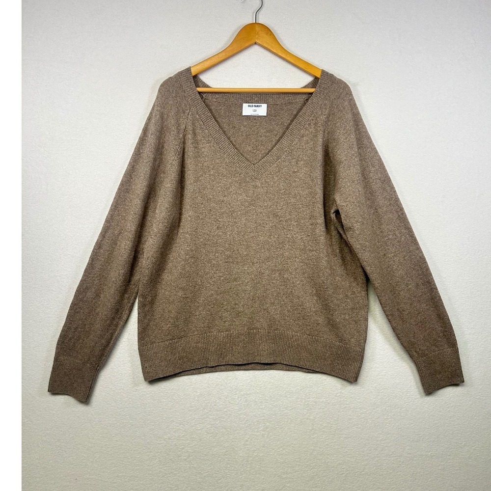 Old Navy Womens L Tall Tan V Neck Long Sleeve Sweater Knit Top